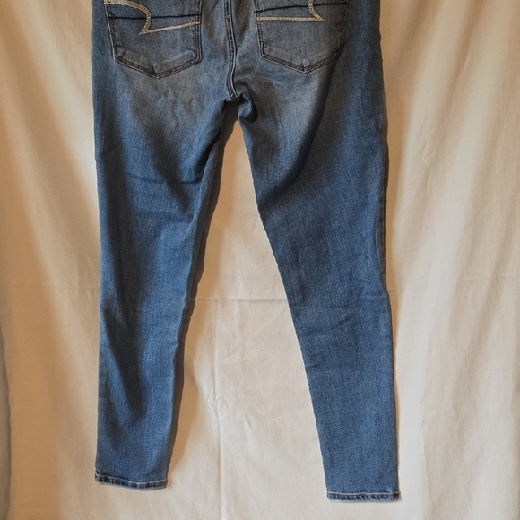 American Eagle Super Stretch High Rise Light Blue Denim Jeans Size 4 Short - Picture 3 of 5
